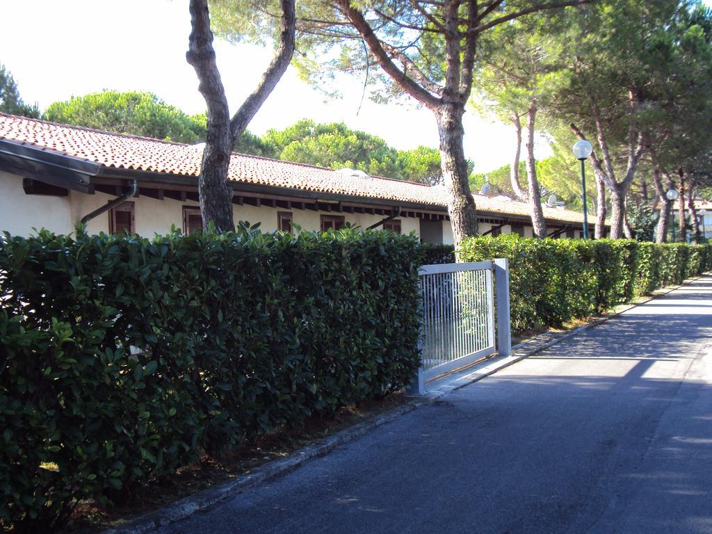 Villetta Corte Grande Vila Aprilia Marittima Exterior foto